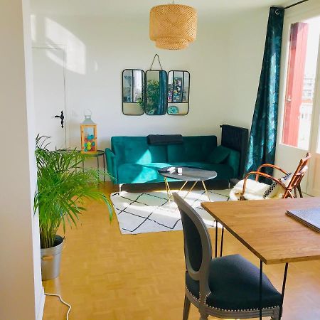 Superior Apartment - Last Floor With Nice View - Next To Metro Croix De Chavaux Line 9 Montreuil  Extérieur photo